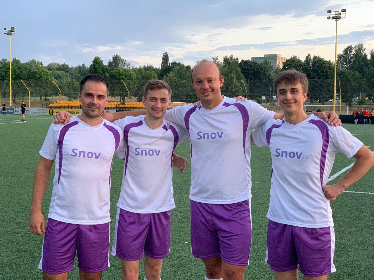 Snovio's football team